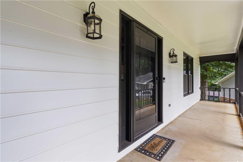 1539 Ridgeland Court Southwest Lilburn, GA 30047 - Photo 5 of 47