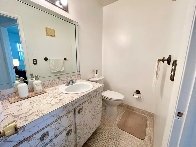 $109,999 | 6600 Royal Palm Boulevard, Unit 304B, Margate, FL 33063