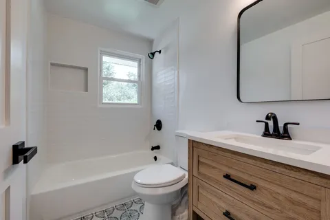 $429,900 | 4127 Edwards Avenue, Nashville, TN 37216