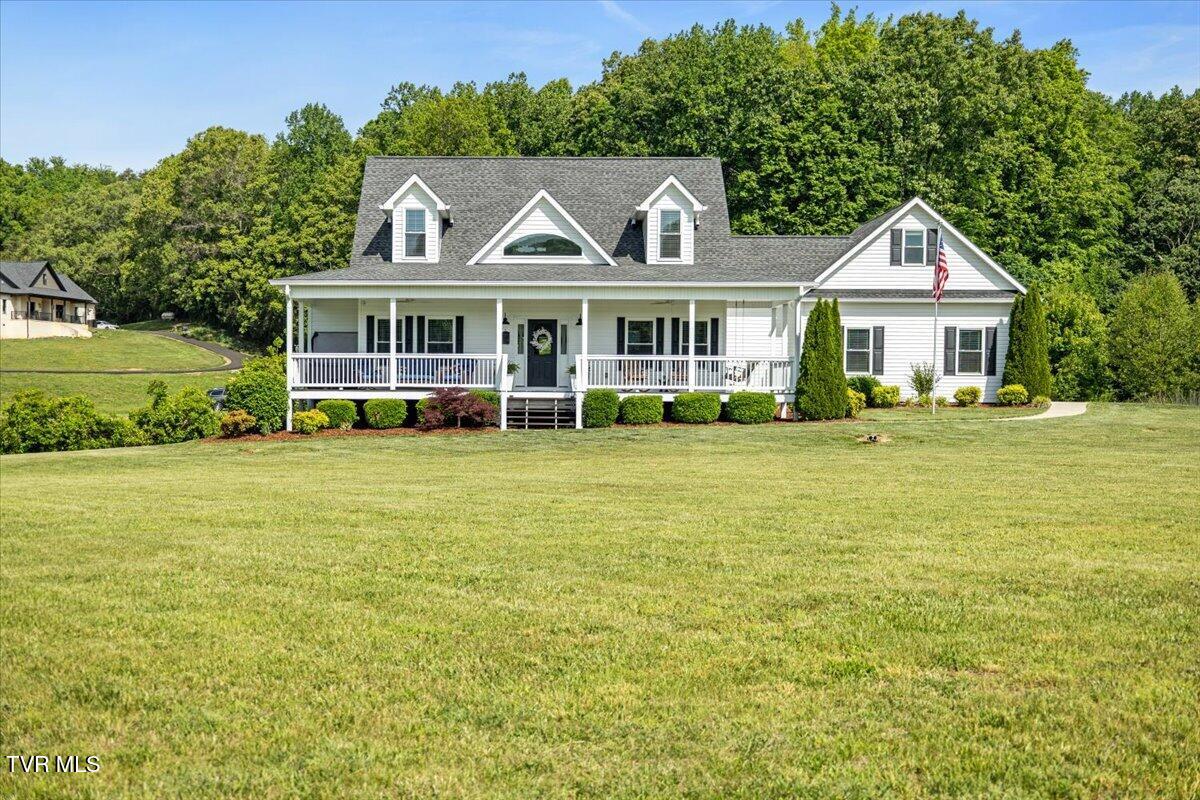 563 Mayberry Road Jonesborough, TN 37659 - Photo 1 of 95 01-128A7712