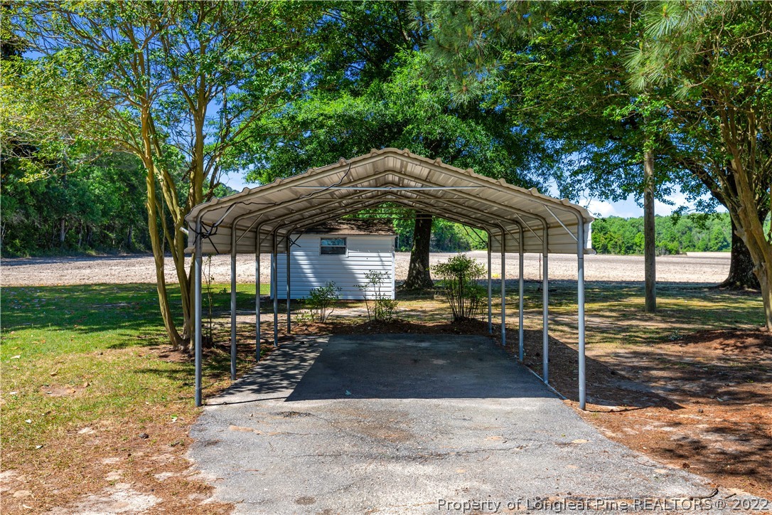 8215 Carlos Road Linden, NC 28356 - Photo 4 of 17 Gallery Image 4