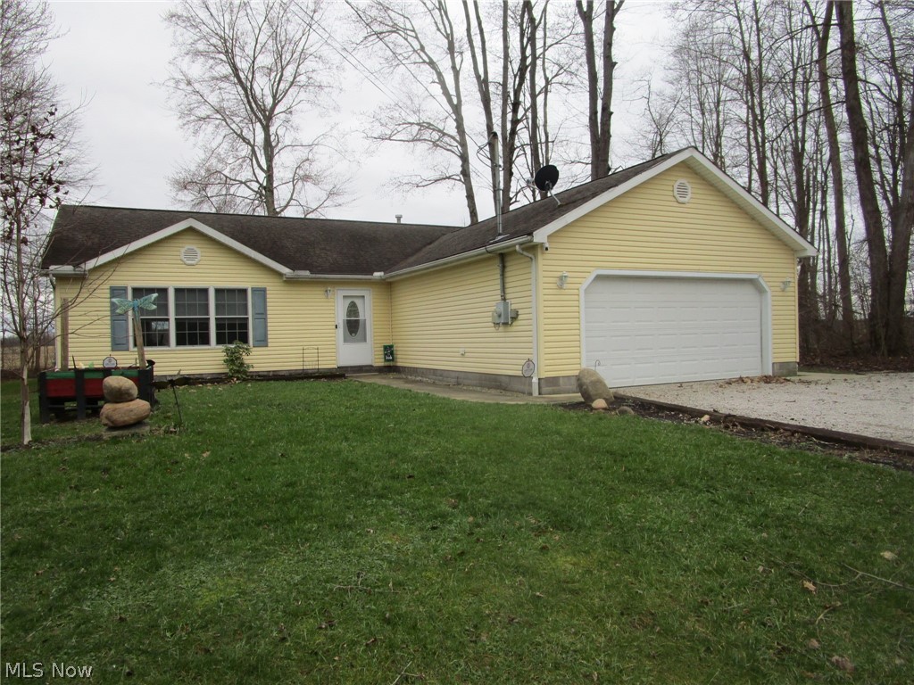 889 Long Shadow Lane Rome, OH 44085 - Photo 4 of 49