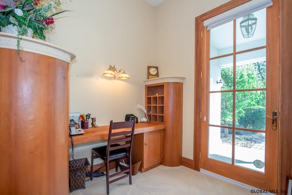 15 Shaker Bay Road Colonie, NY 12110 - Photo 23 of 50 Photo 23
