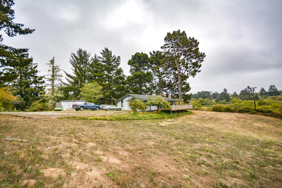 2084 Sunset Eureka, CA 95503 - Photo 44 of 49