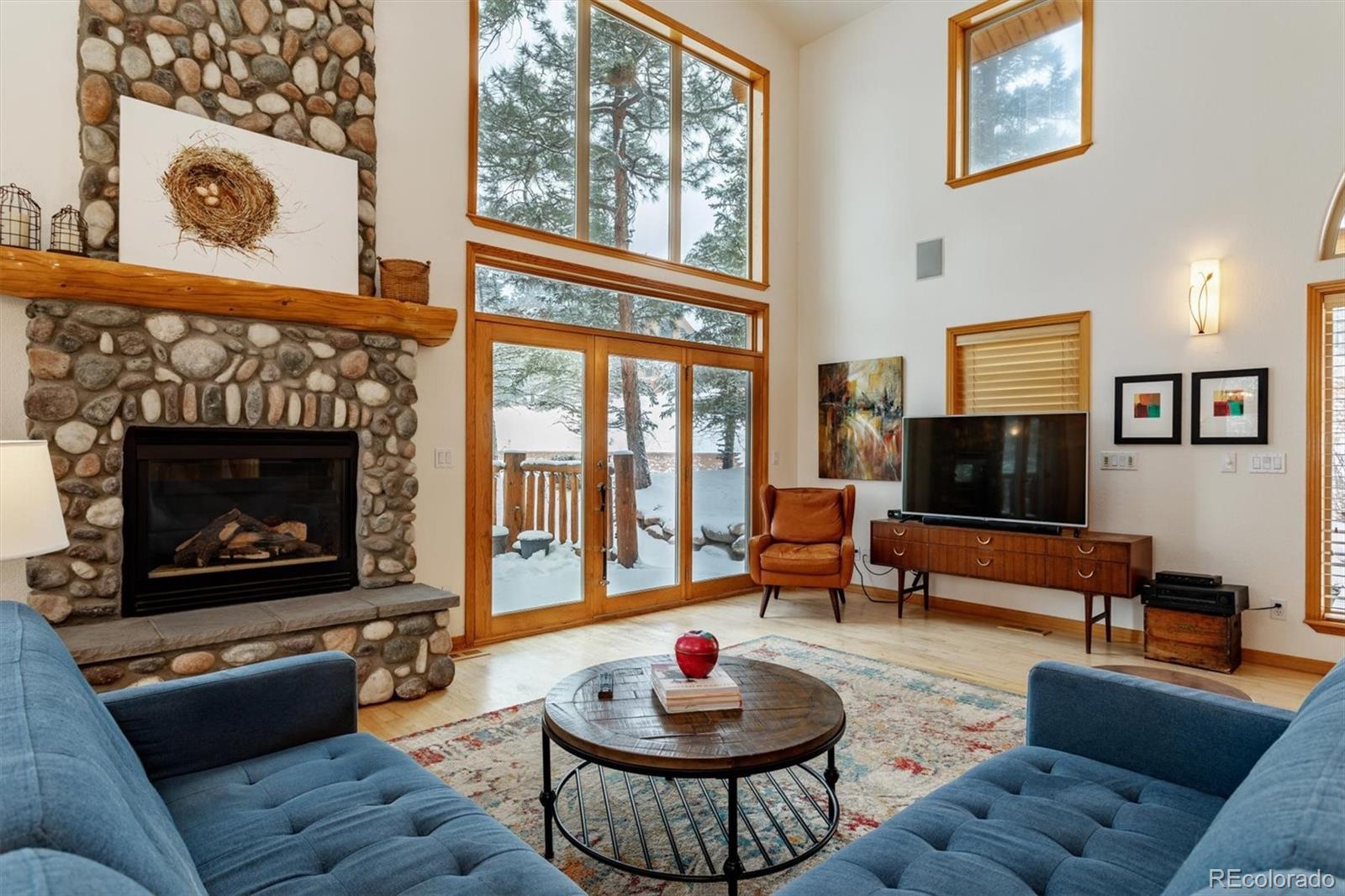 8244 Inca Road Larkspur, CO 80118 - Photo 5 of 40