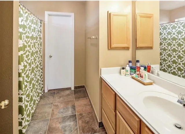 $2,750 | 2443 Pintail Loop, College Station, TX 77845