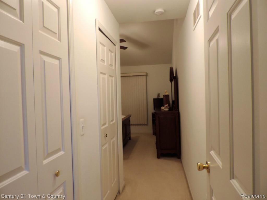 37349 Ryan Road, Unit 7 Sterling Heights, MI 48310 - Photo 10 of 20 DSCN5094.jpg