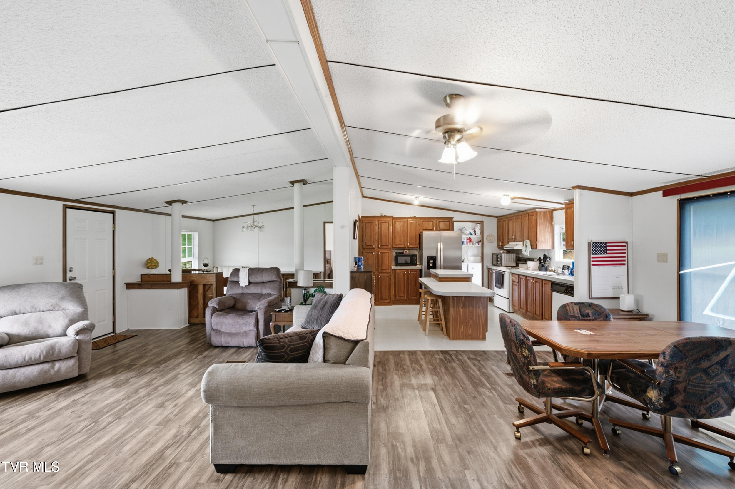 12018 Dettor Road Bristol, VA 24202 - Photo 10 of 26 dsc_0886