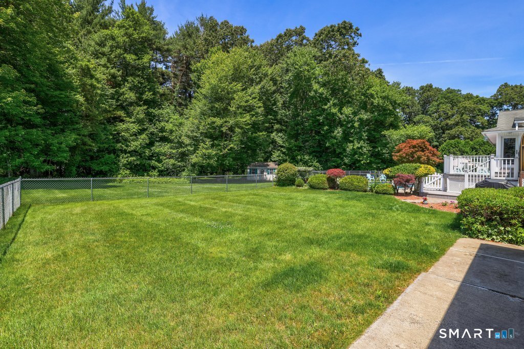 21 Parsons Road Somers, CT 06071 - Photo 7 of 38