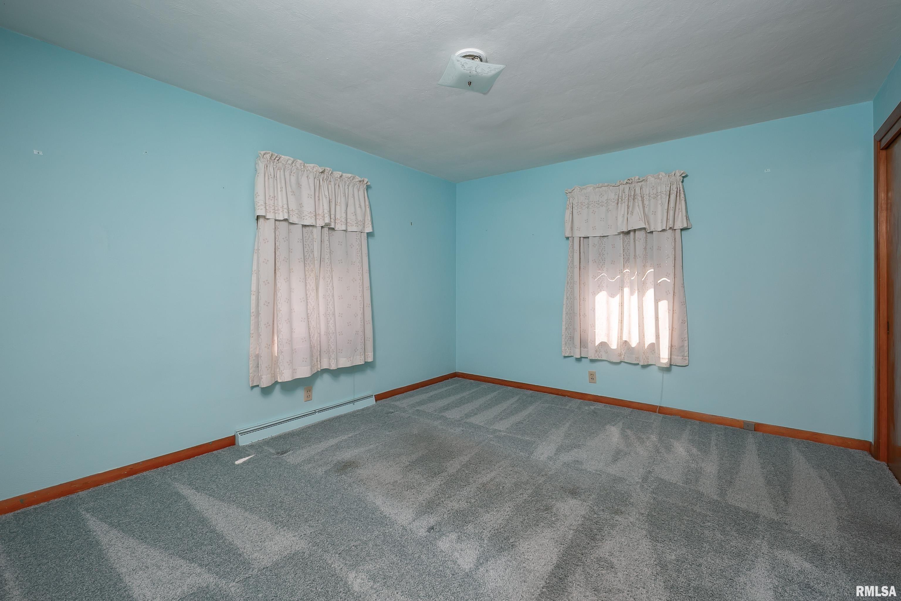 317 2nd Avenue Hampton, IL 61256 - Photo 13 of 31