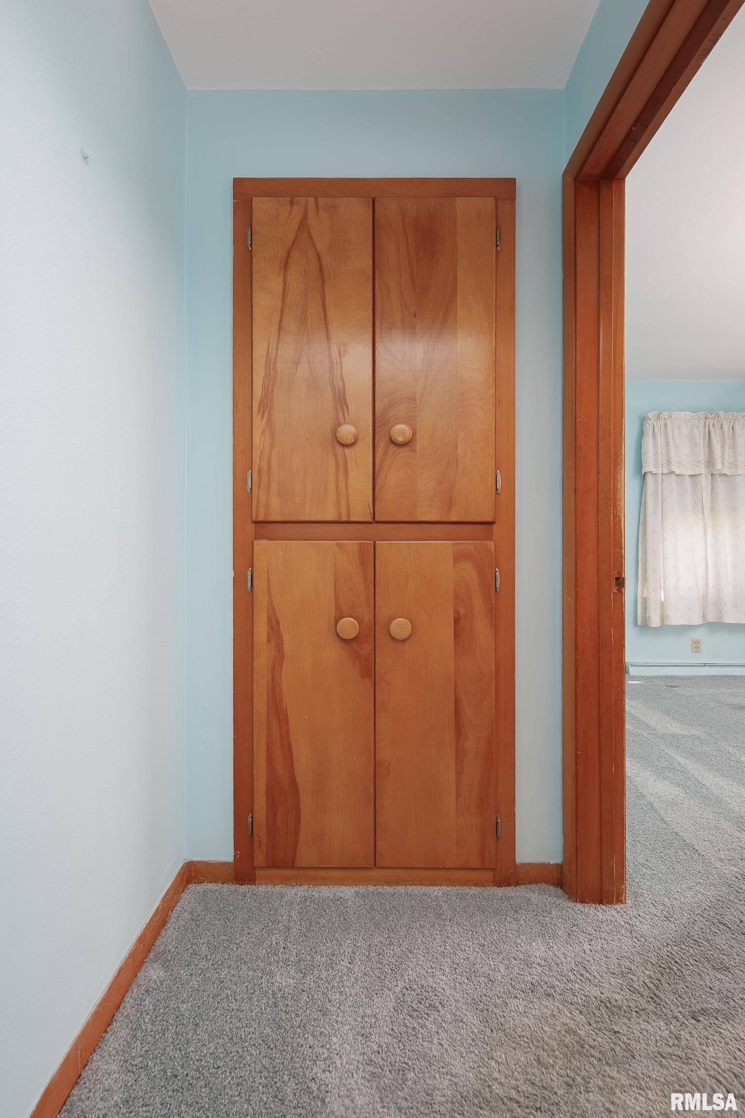 317 2nd Avenue Hampton, IL 61256 - Photo 14 of 31