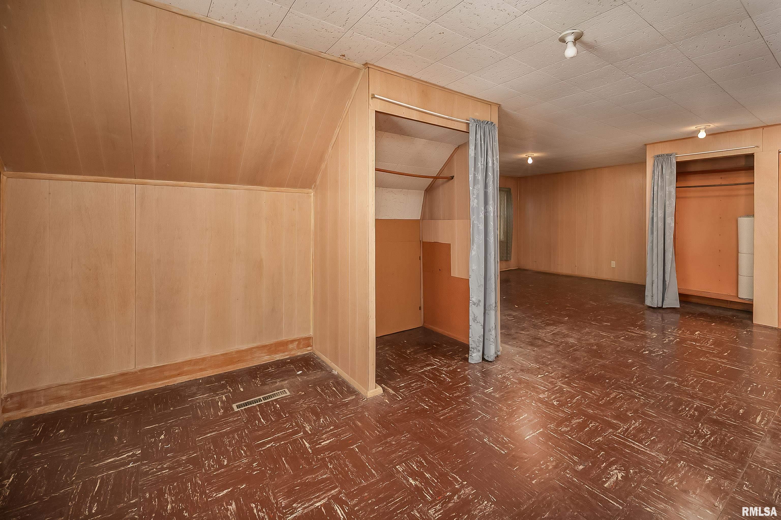 317 2nd Avenue Hampton, IL 61256 - Photo 20 of 31