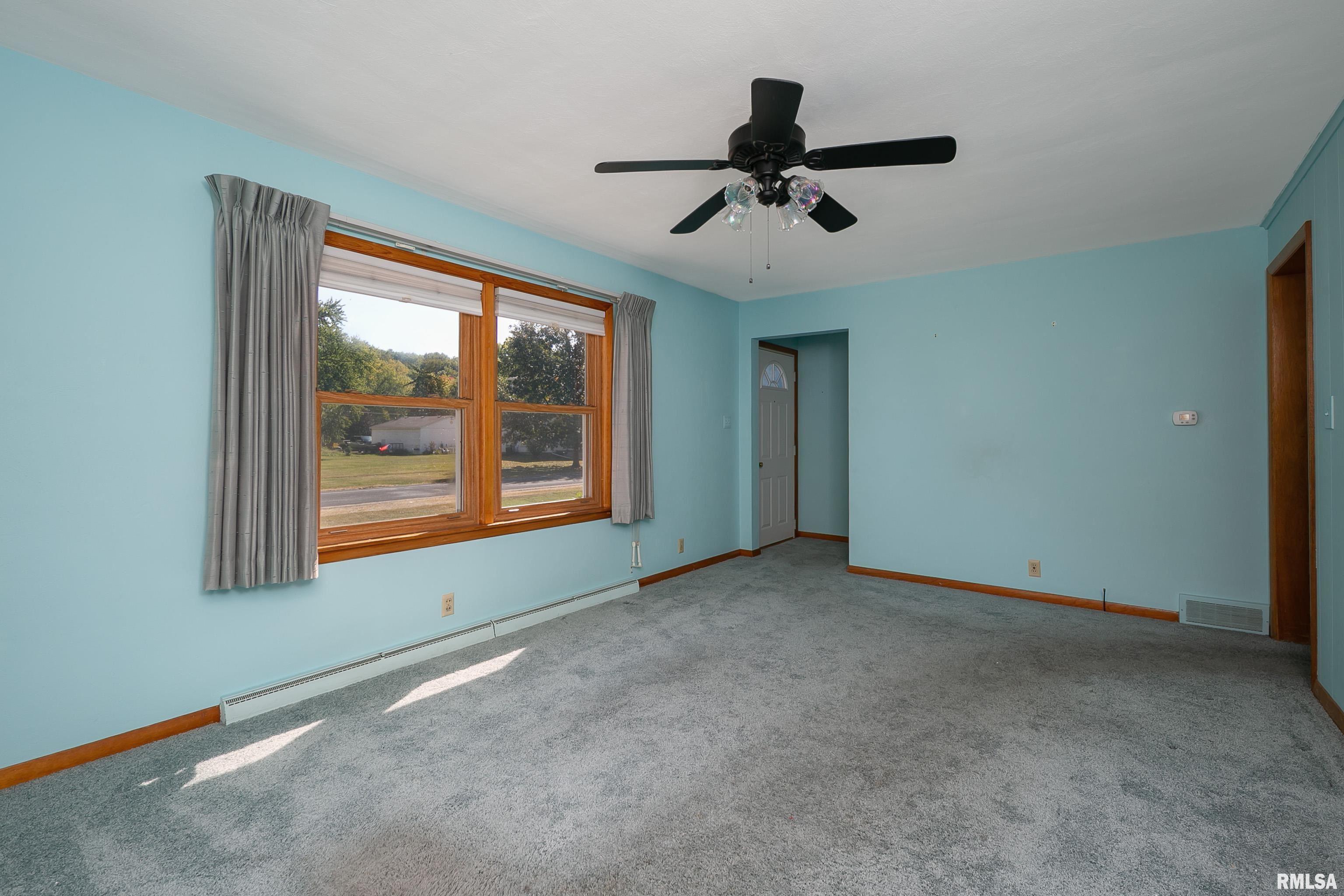 317 2nd Avenue Hampton, IL 61256 - Photo 10 of 31