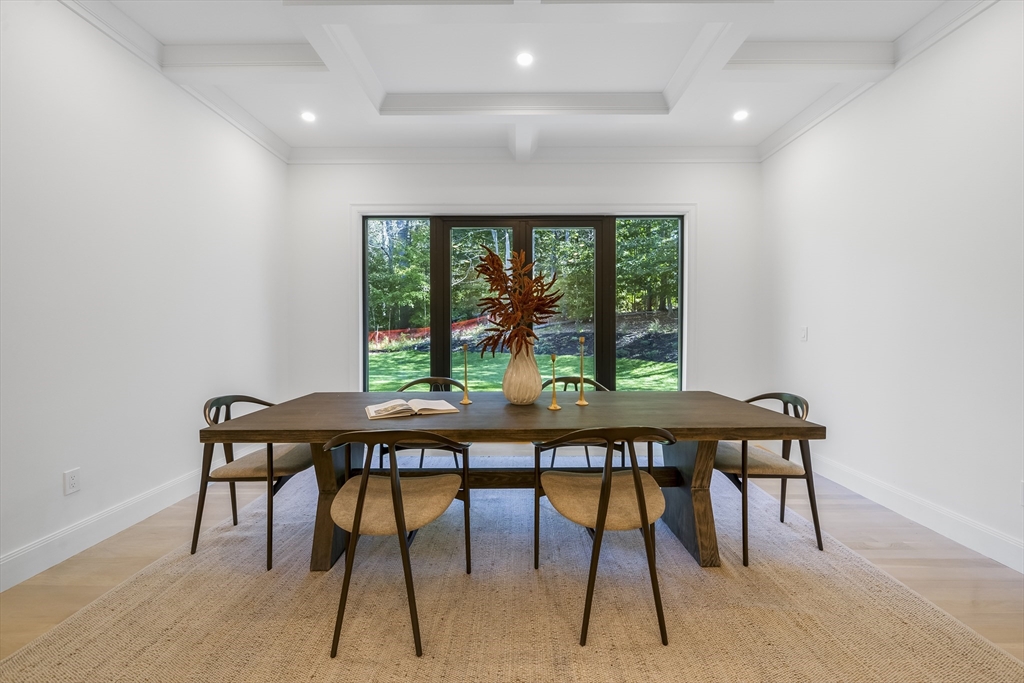 92 Hill Street Lexington, MA 02421 - Photo 11 of 42