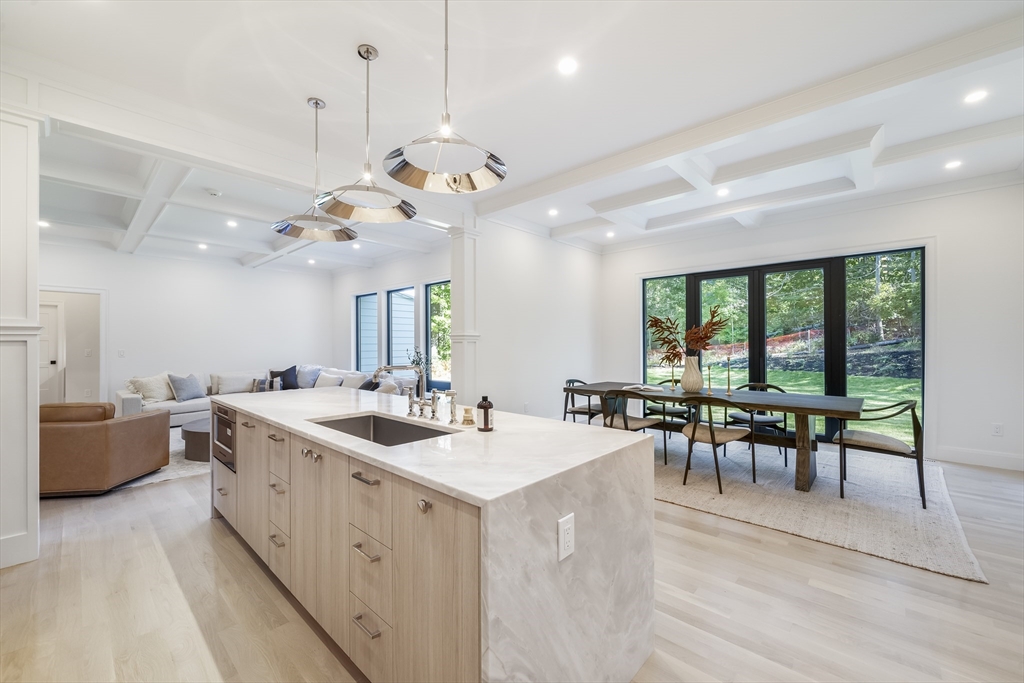 92 Hill Street Lexington, MA 02421 - Photo 10 of 42