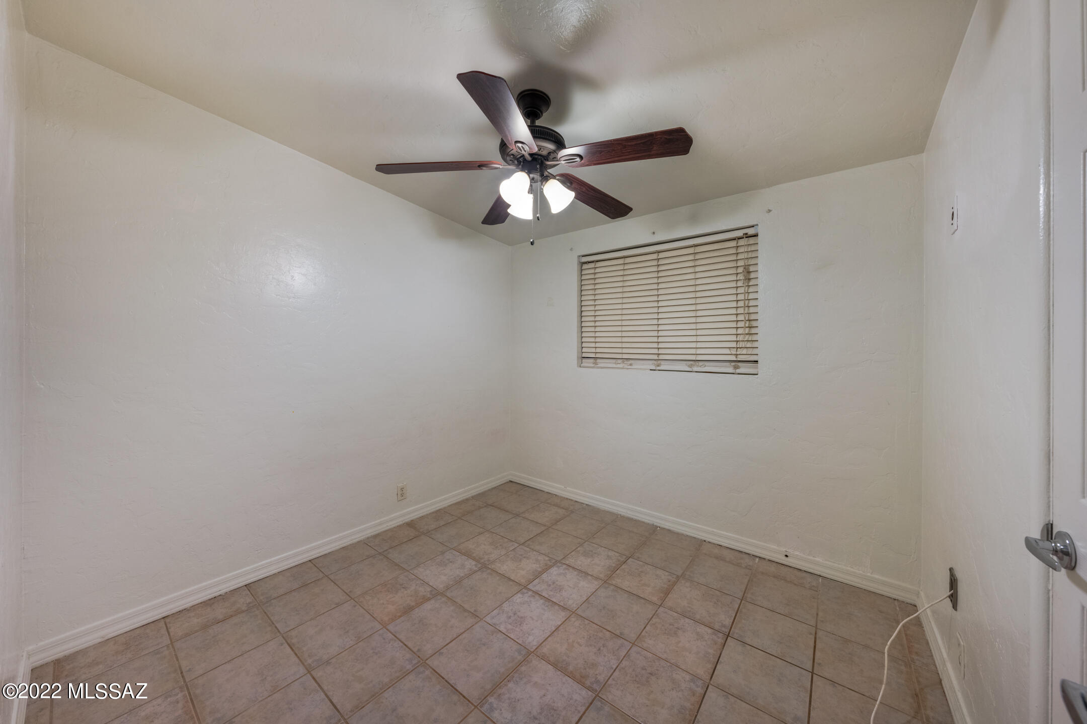 1331 West Pastime Road Tucson, AZ 85705 - Photo 24 of 31 Gallery Image 24