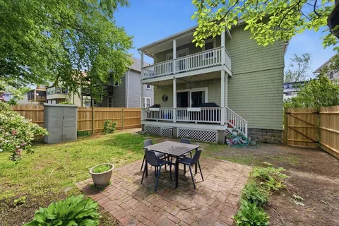 $950,000 | 15 Lafayette Street, Unit 2, Arlington, MA 02474