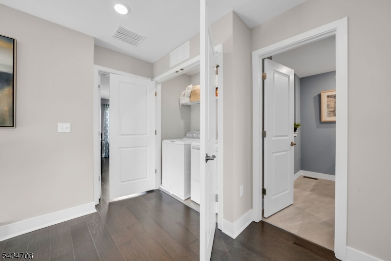 2 Doherty Way Morris Plains, NJ 07950 - Photo 16 of 33