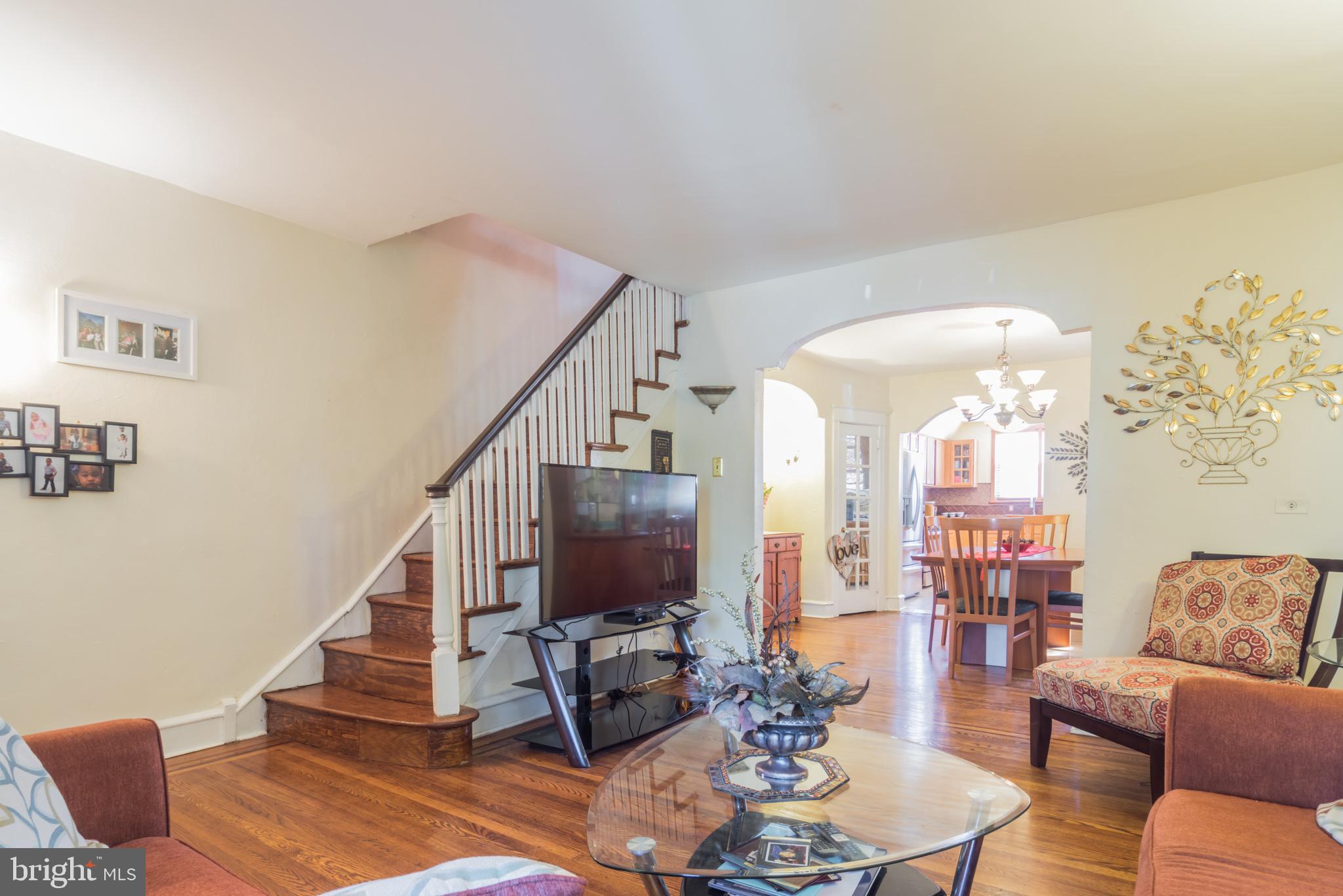 20 Roumfort Road Philadelphia, PA 19119 - Photo 5 of 27 Gallery Image 5