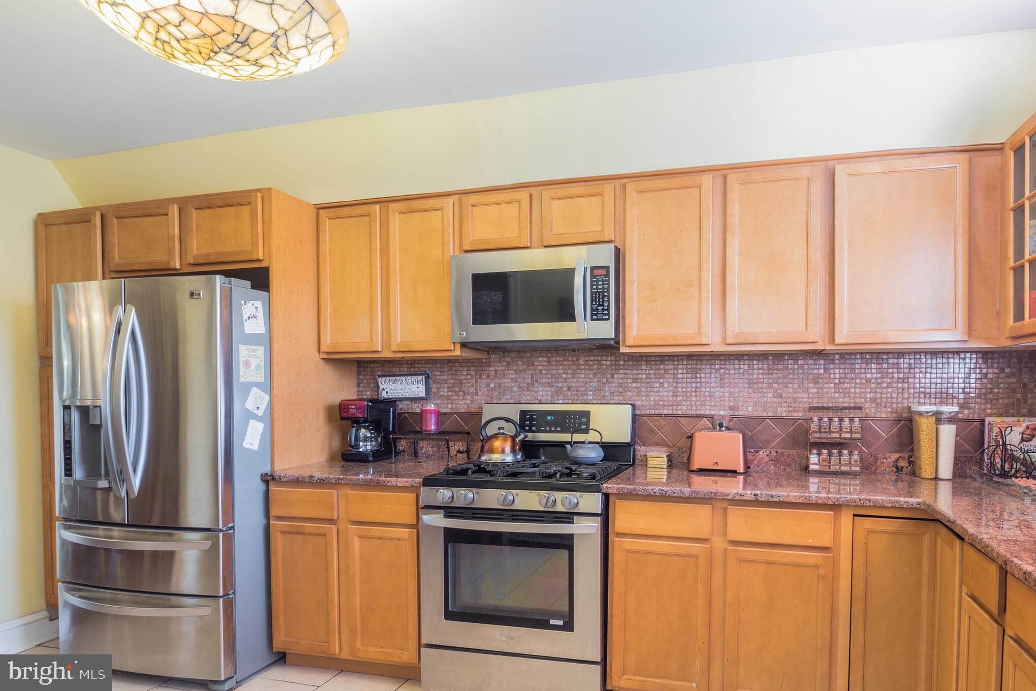 20 Roumfort Road Philadelphia, PA 19119 - Photo 10 of 27 Gallery Image 10