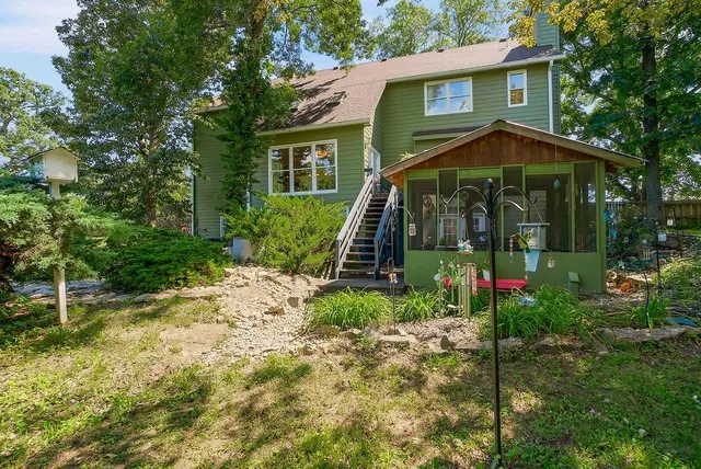 $875,000 | 3100 East 303rd Street, Cleveland, MO 64734