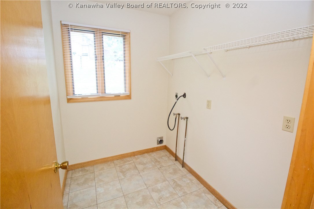 2900 Dry Ridge Road St. Albans, WV 25177 - Photo 21 of 39 Gallery Image 21