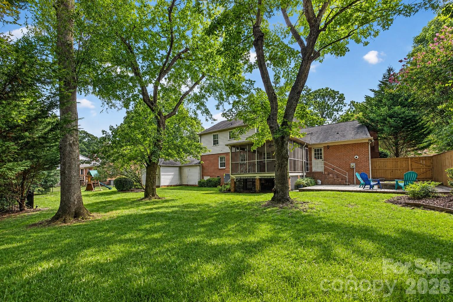 8127 Prince George Road Charlotte, NC 28210 - Photo 35 of 42 Gallery Image 35