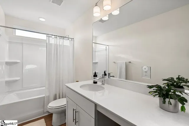 $324,999 | 6003 Haddington Drive, Roebuck, SC 29376