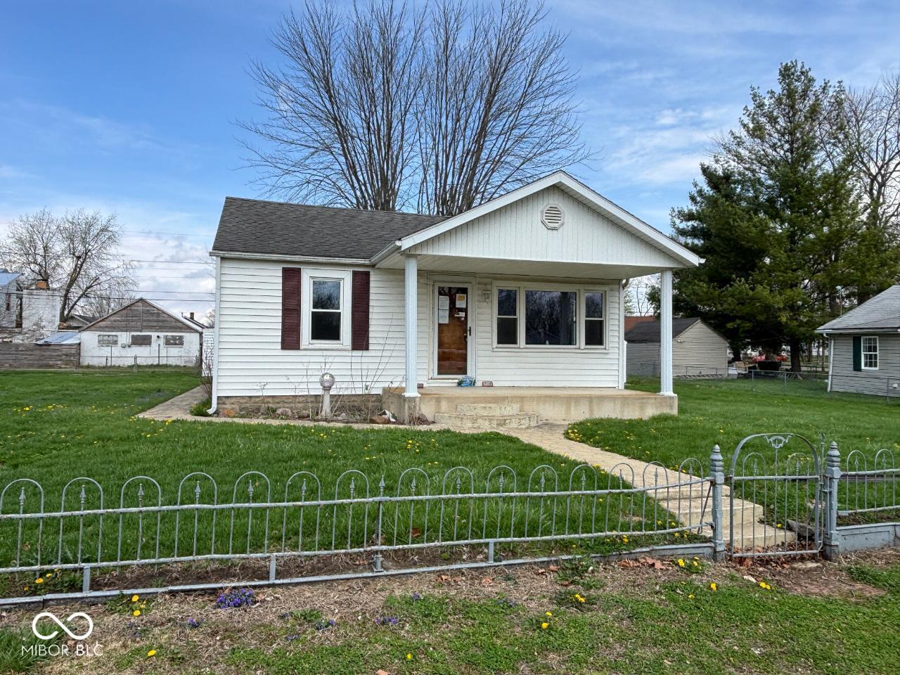 1114 West 17th Street Muncie, IN 47302 - Photo 1 of 34