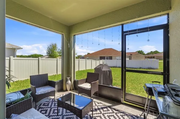 $355,000 | 807 Auburn Grv Court, Auburndale, FL 33823