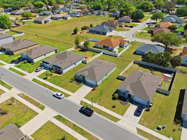 $355,000 | 807 Auburn Grv Court, Auburndale, FL 33823