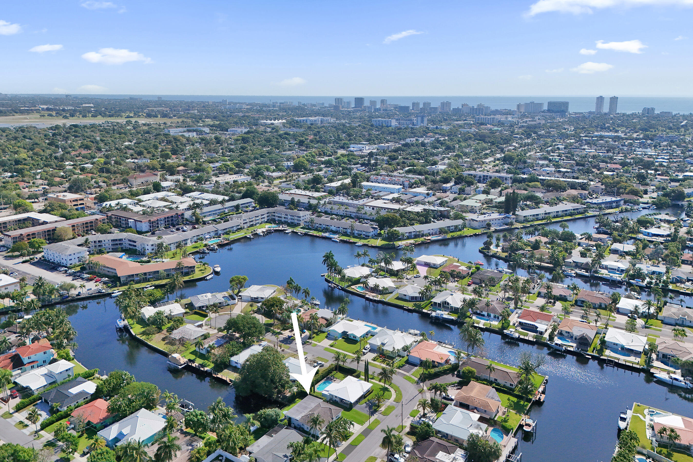 381 Southeast 3rd Street Pompano Beach, FL 33060 - Photo 35 of 41 an aerial view of a city