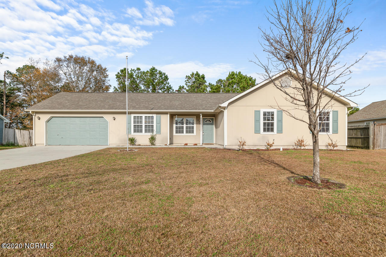 274 Parnell Road Hubert, NC 28539 - Photo 1 of 16 1