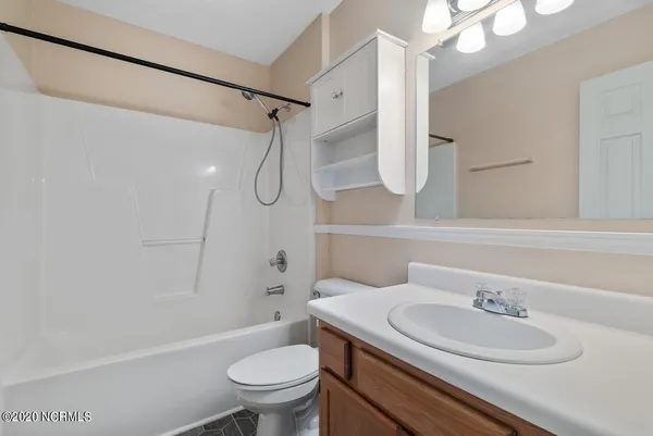 $1,500 | 274 Parnell Road, Hubert, NC 28539