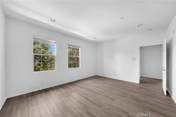 $4,300 | 146 Vintage, Irvine, CA 92620