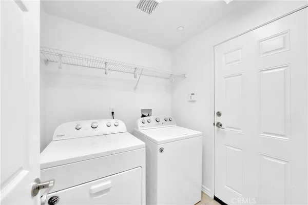$4,300 | 146 Vintage, Irvine, CA 92620