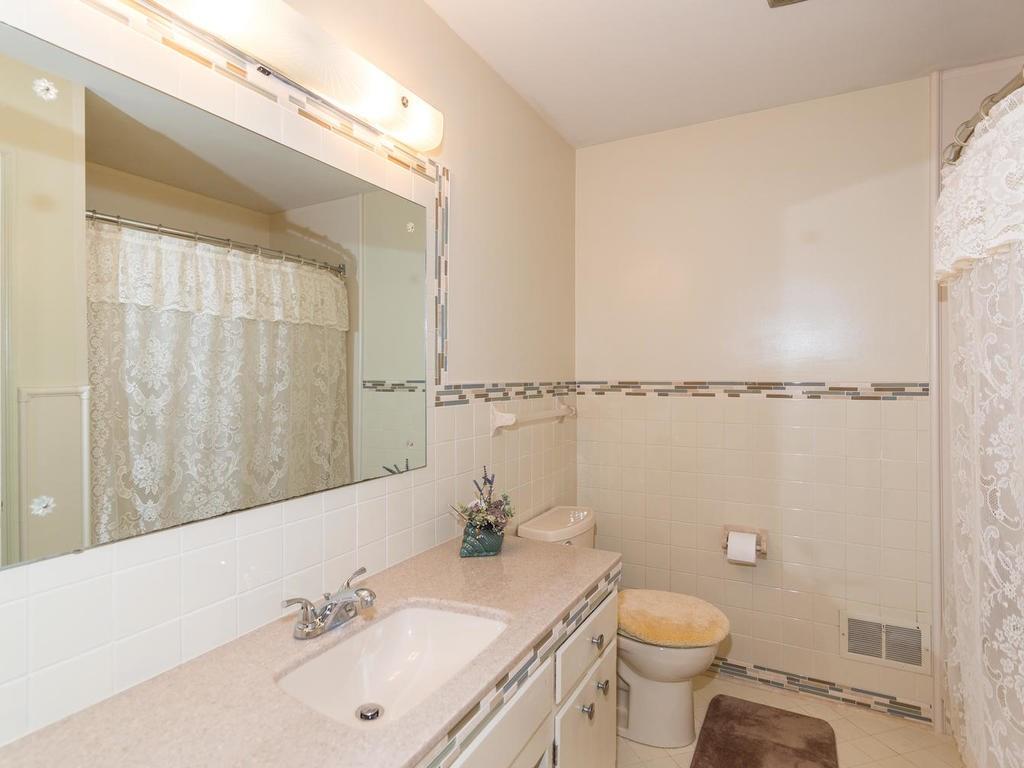 6340 Bramshaw Road Indianapolis, IN 46220 - Photo 18 of 24 Gallery Image 18