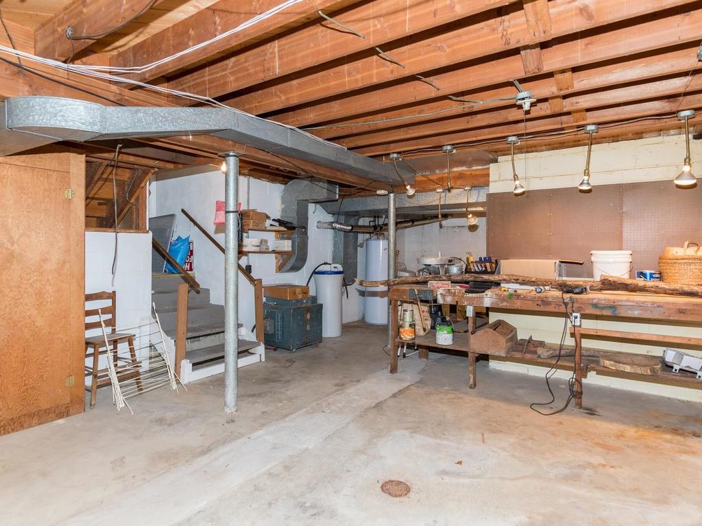 6340 Bramshaw Road Indianapolis, IN 46220 - Photo 20 of 24 Gallery Image 20