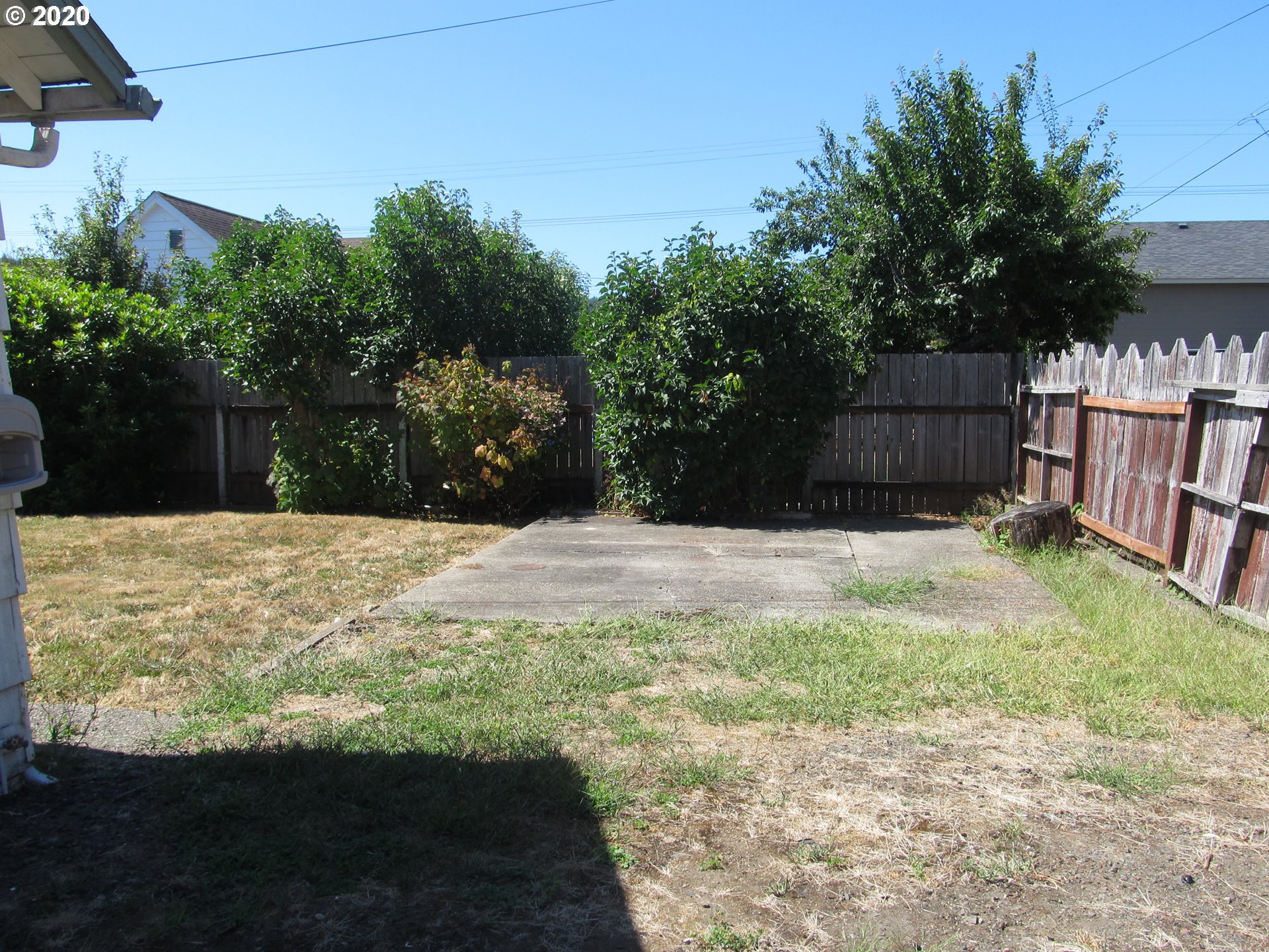 2149 Cedar Avenue Reedsport, OR 97467 - Photo 5 of 10 Gallery Image 5