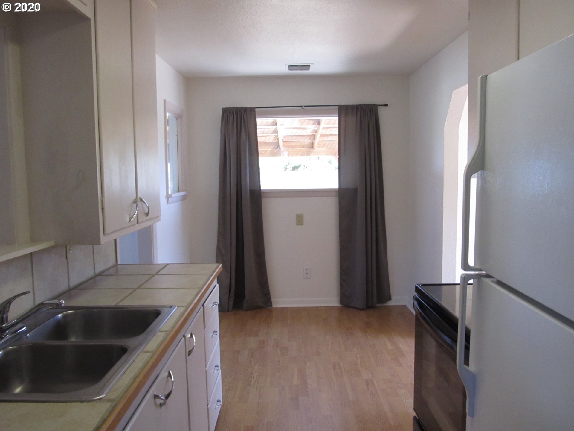 2149 Cedar Avenue Reedsport, OR 97467 - Photo 10 of 10 Gallery Image 10