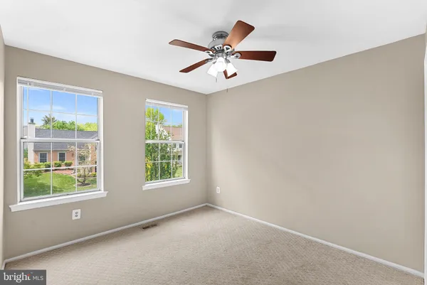 $760,000 | 28 Bedford Drive, Sterling, VA 20165