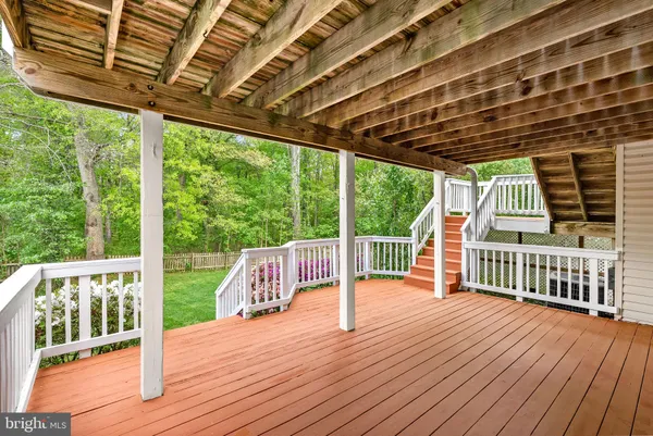 $760,000 | 28 Bedford Drive, Sterling, VA 20165
