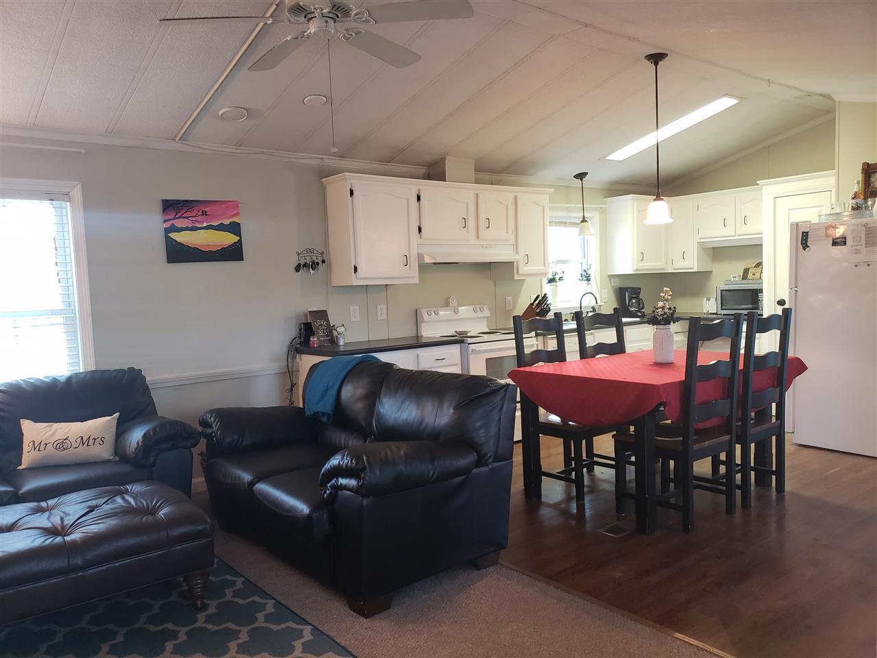 5 North Dewberry Rochester, NH 03867 - Photo 6 of 24