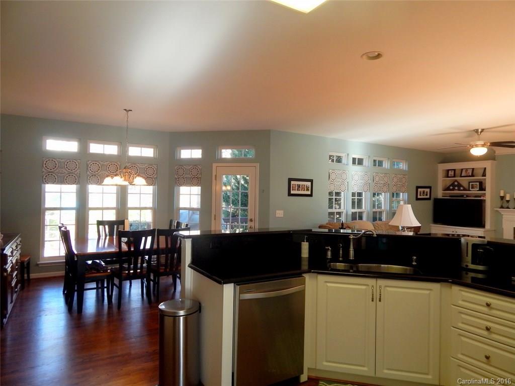 907 Cadogan Court Fort Mill, SC 29708 - Photo 7 of 19