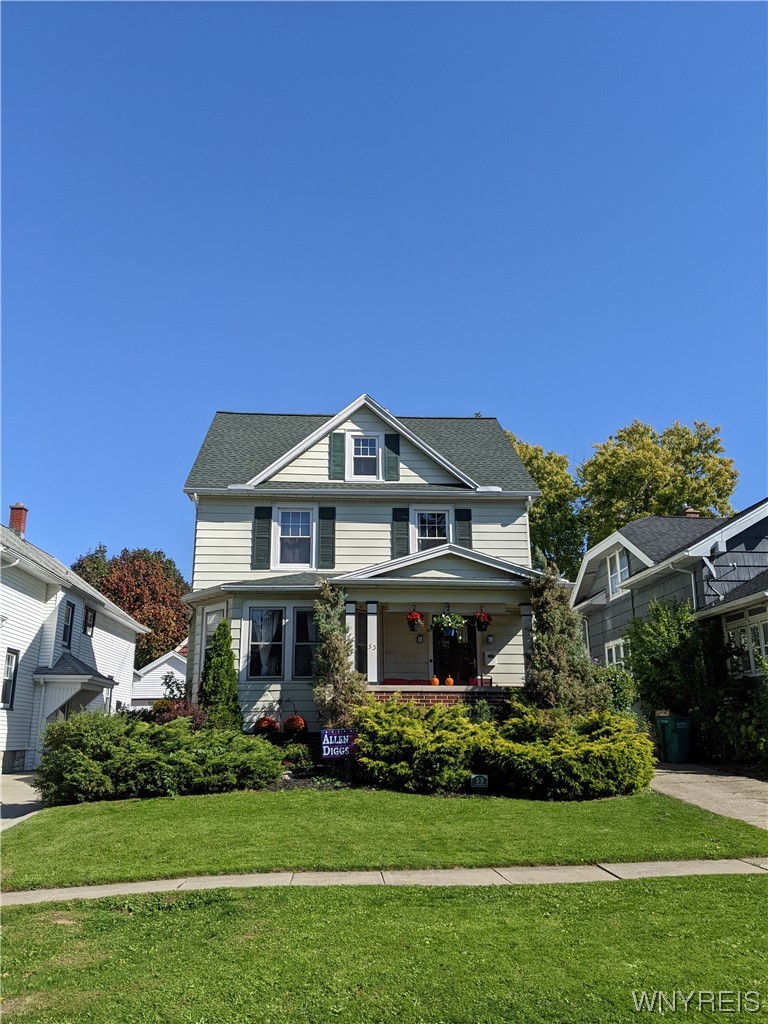 53 Larchmont Road Buffalo, NY 14214 - Photo 1 of 1 Front view