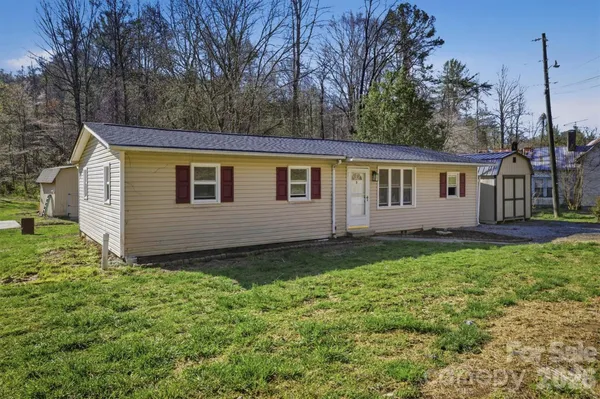 $155,000 | 1553 Echo Drive, Lenoir, NC 28645