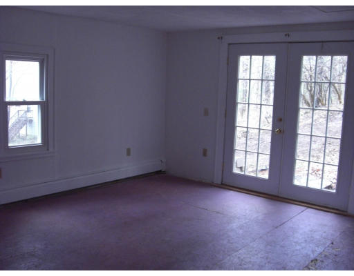 94 Crestwood Road Brimfield, MA 01010 - Photo 8 of 11 Gallery Image 8