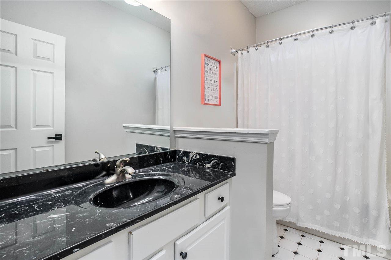 2905 Middlesex Road Fayetteville, NC 28306 - Photo 13 of 30