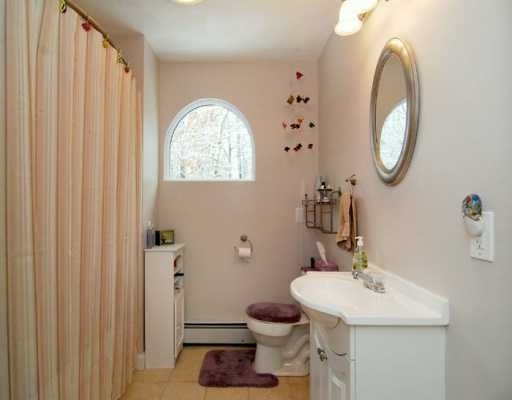 635 Mail Road Exeter, RI 02822 - Photo 6 of 11 Master Bath/Spa.