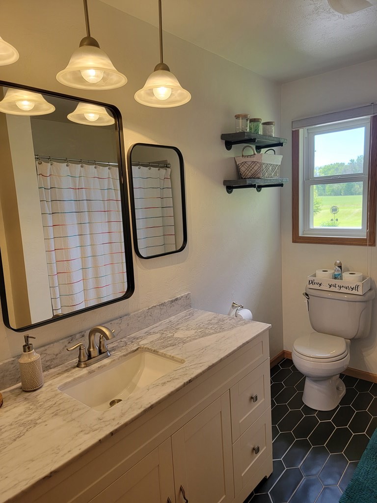2125 Stone Road Sturgeon Bay, WI 54235 - Photo 15 of 29 Gallery Image 15